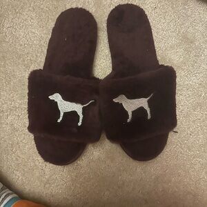 VS pink bedroom slippers